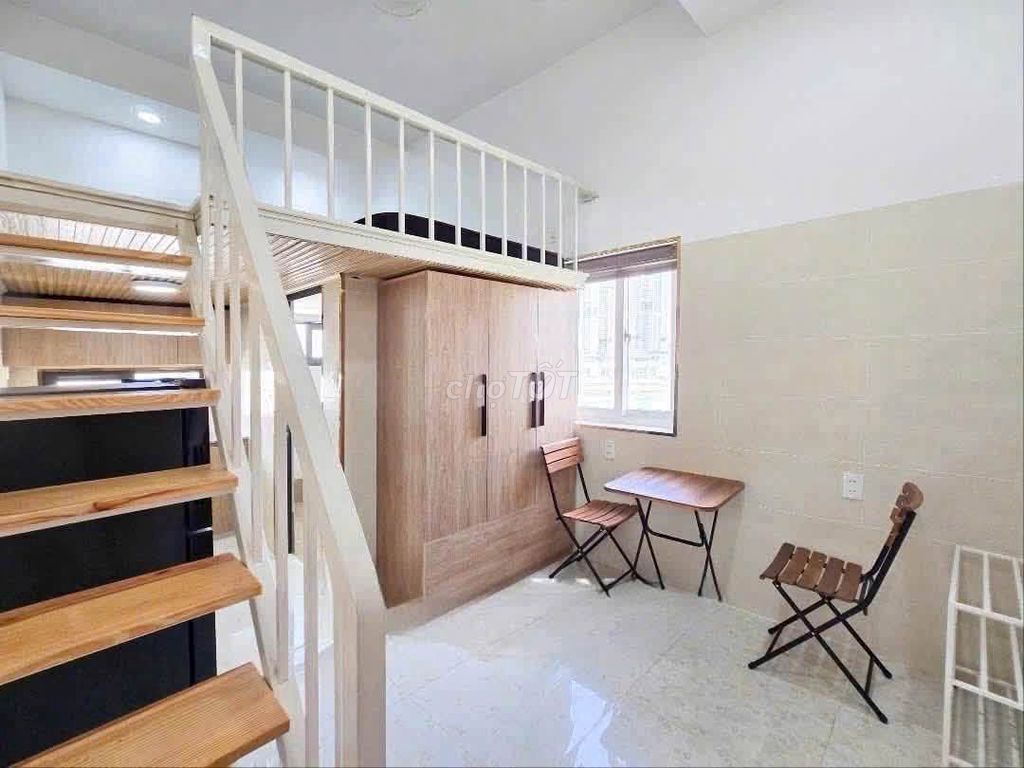 The new room is up, Đặng Văn Bi-Glatromic.