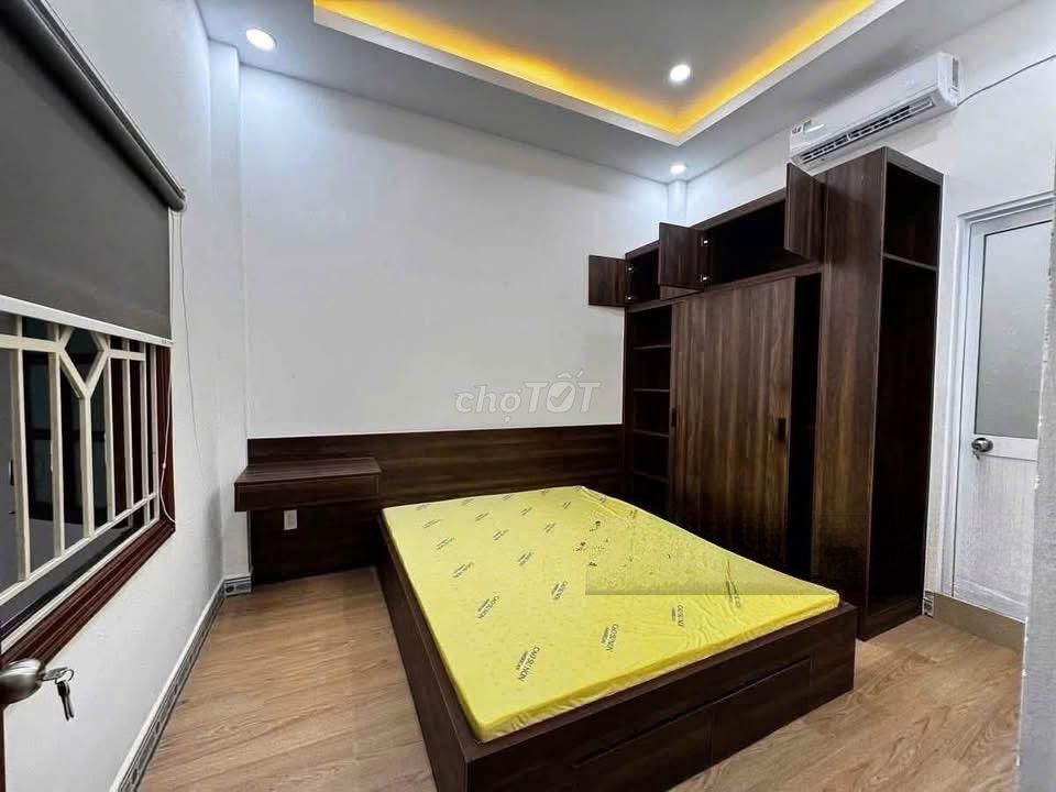 Rent a full-time Gò Vấp.5 million a month in an apartment.