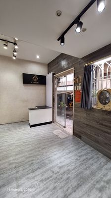 Rent the original house - fit business