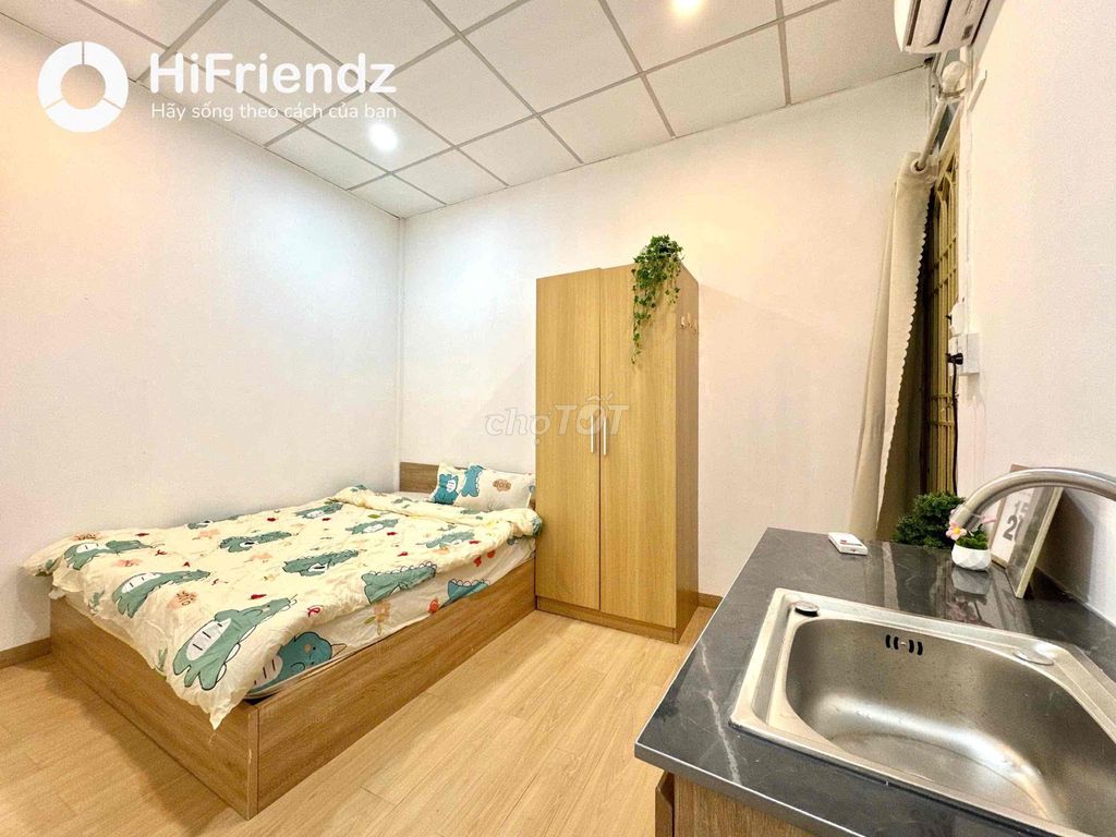 Hssv's room is just off the coast of Hoàng Sa in 1-3-climate district, full interior.