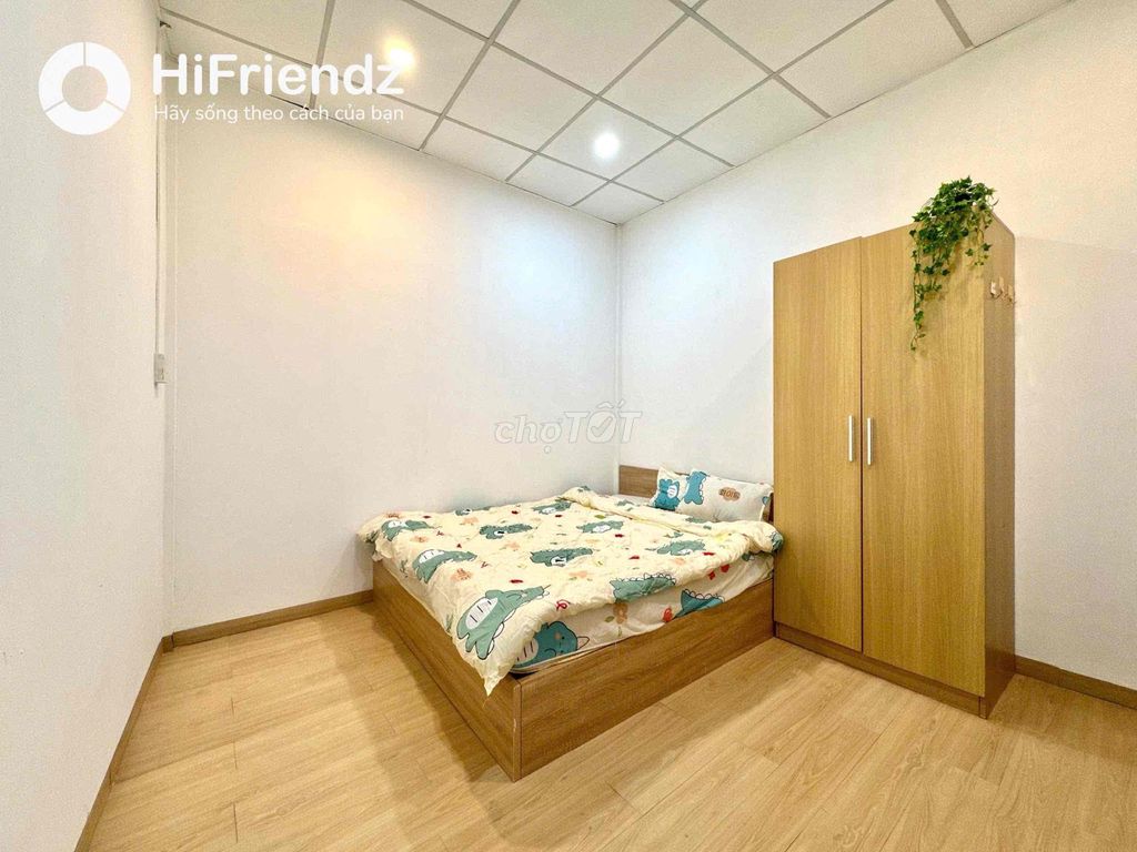 Hssv's room is just off the coast of Hoàng Sa in 1-3-climate district, full interior.
