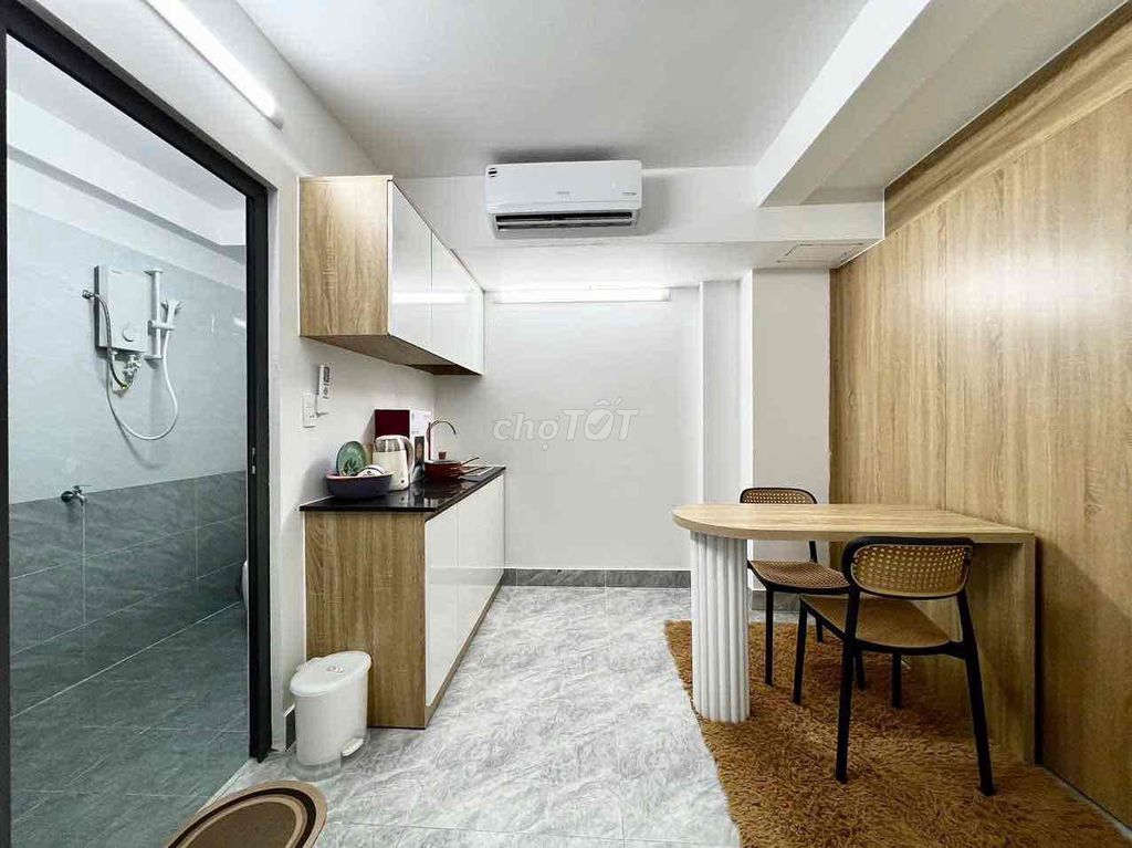 Rent Studio The Home Book Door Full inch8 District 10 Shire 3