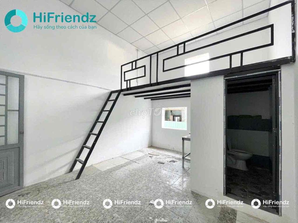 The room has a balcony near the safe circle, lost in martial arts.