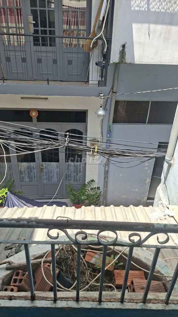 To rent the original house