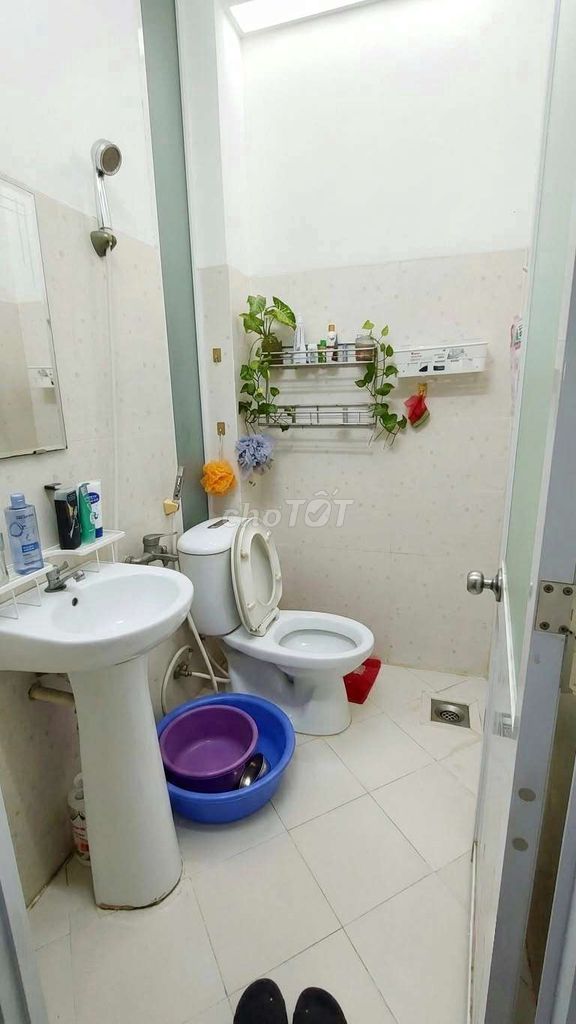 Find you at the Bình Hưng neighborhood complex