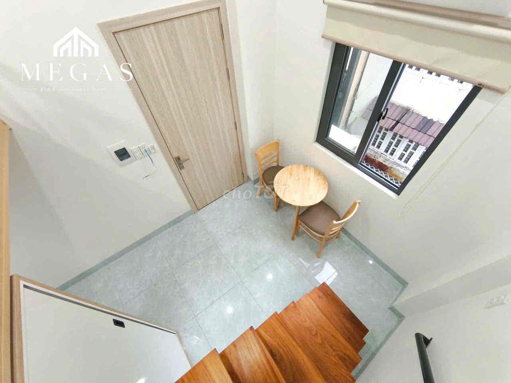 Cheap motel with cool open sky windows right at Lê Trọng Tấn - aeon tp