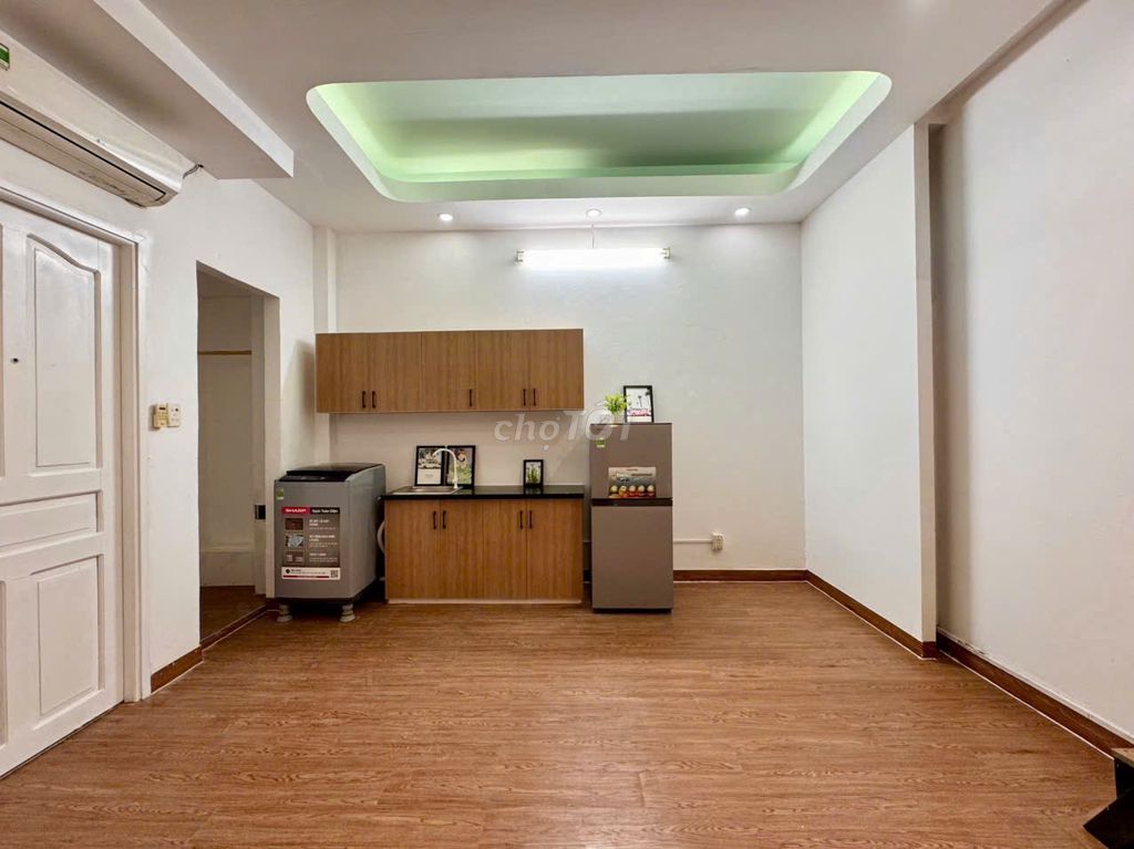 Super Wide-Plain-Line Room 1-Ship Washer