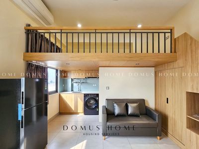 Rent a service apartment right in the heart of District 7 near Lotte Mart.