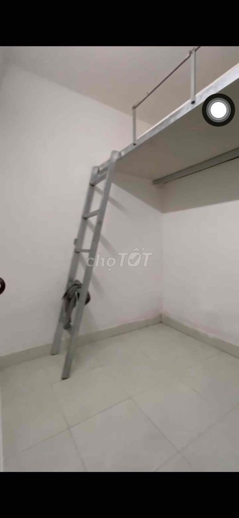 Pass room