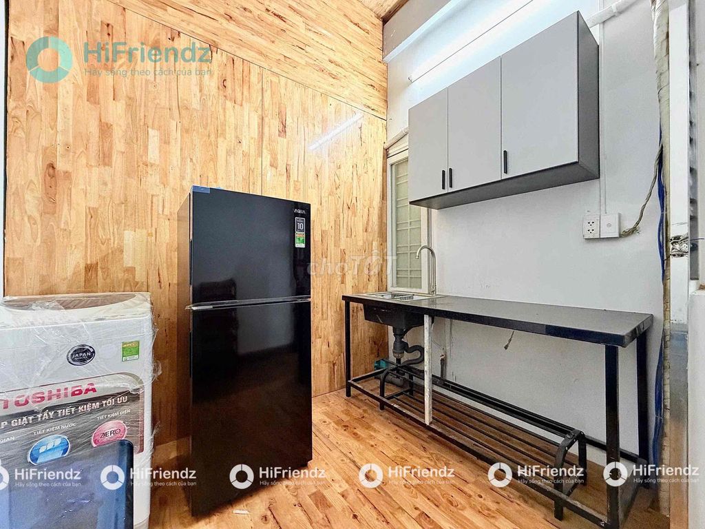 Rent room right on Phạm Văn Hai, Tân Bình district.