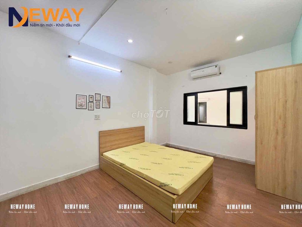 Studio Full interior right on Tạ Quang Bửu front