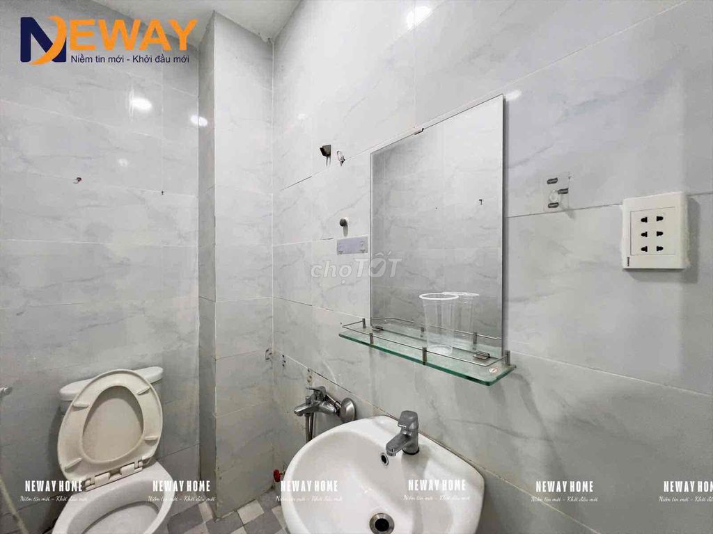 Studio Full interior right on Tạ Quang Bửu front