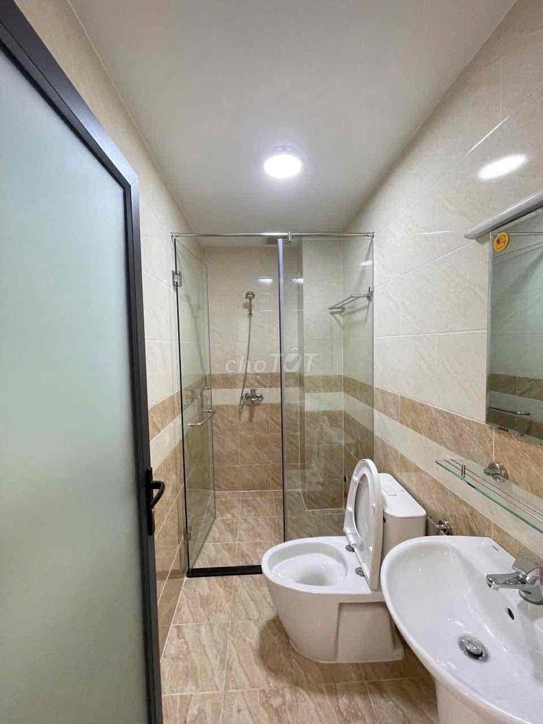 Rent a suite - face the city, Thủ Đức
