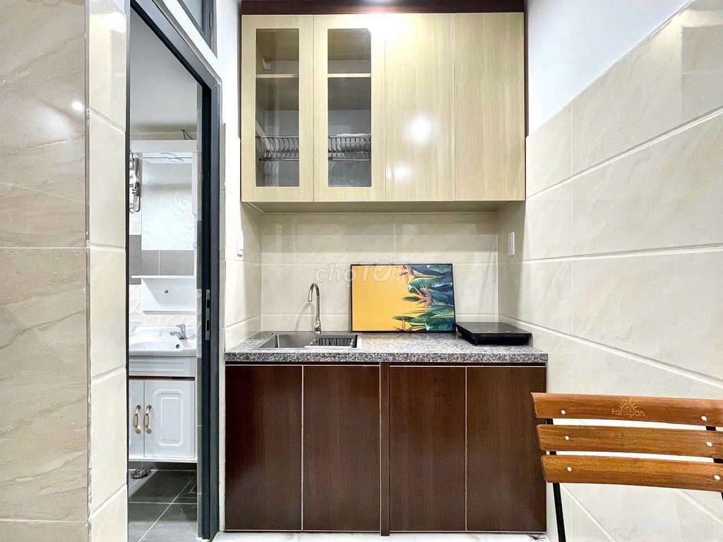 Rent room.