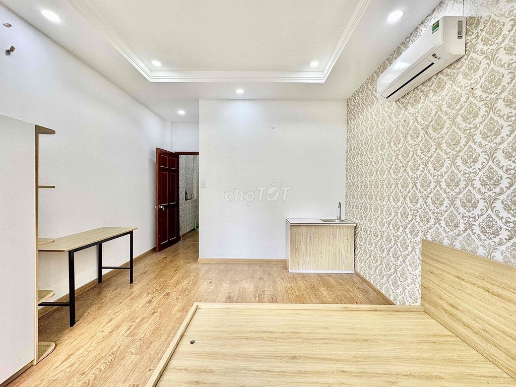 Rent the balcony window full interior line for Gò Vấp
