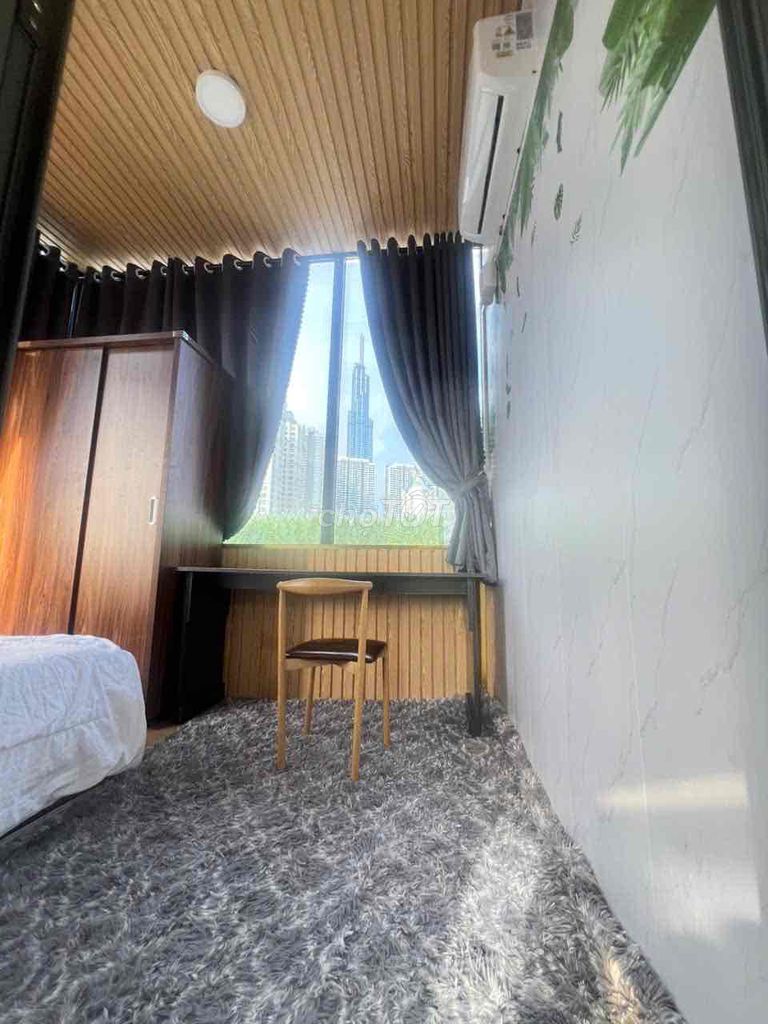 The owner himself rented the engine room near Lmark 81 Bình Thạnh 2 bedroom 2 by 12