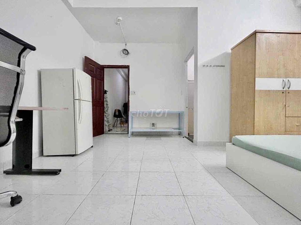 The owner himself has rented Cô Bắc & 270 Phan Pingang Air elevator 5.5 million