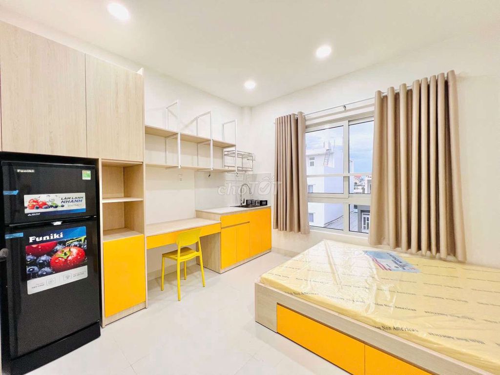 Rent room.