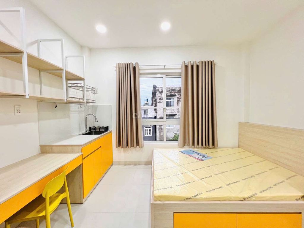 Rent room.