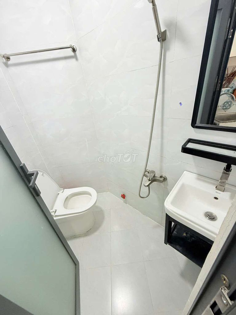 Rent room.