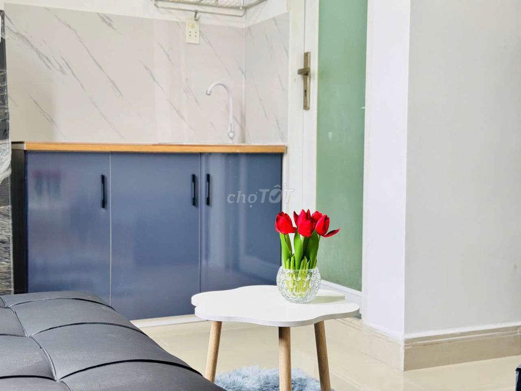 Rent room.