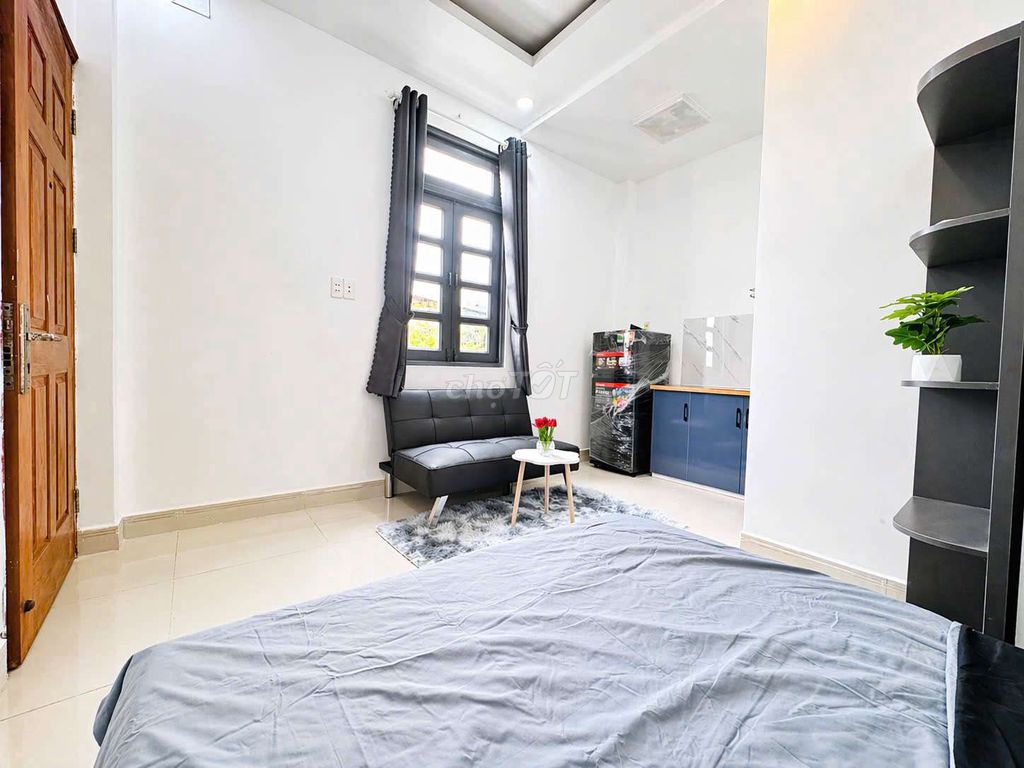 Rent room.