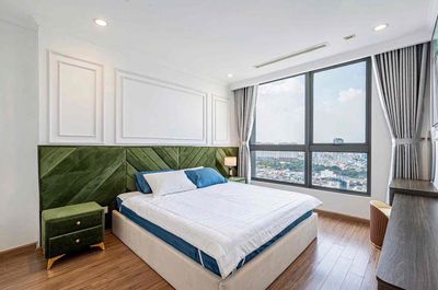 I need to rent two bedrooms wide open.