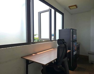 A new cave studio - large windows, natural sunlight