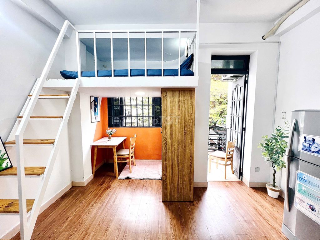 The rental room is empty at Trần Thiện Chánh, District 10.