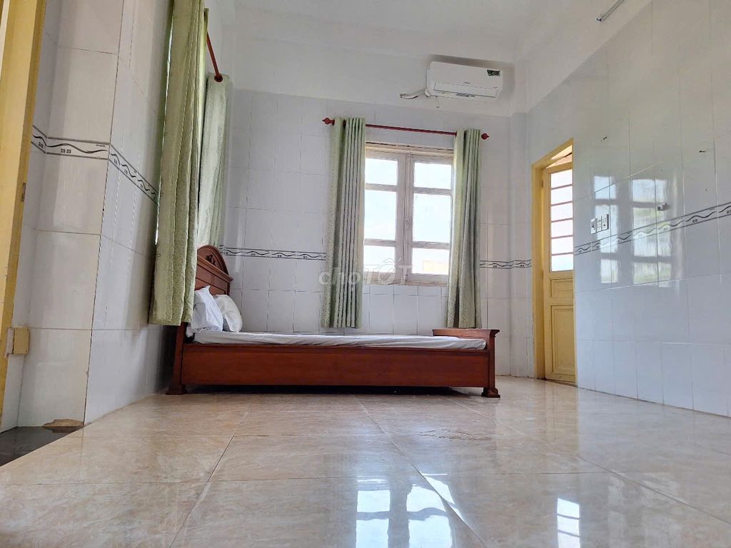 mini apartment building - peaceful corner