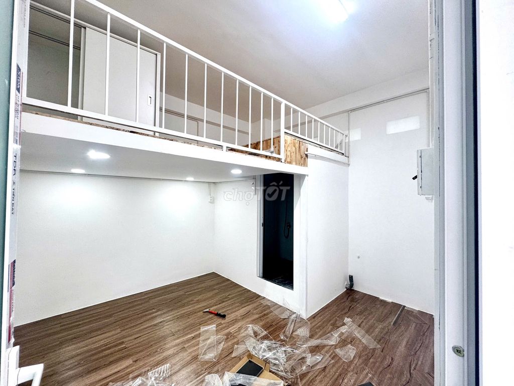 Rent room 35 m2 full interior at Nguyễn Trãi, District 1.