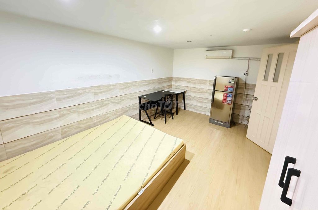 The university's room for murder wins