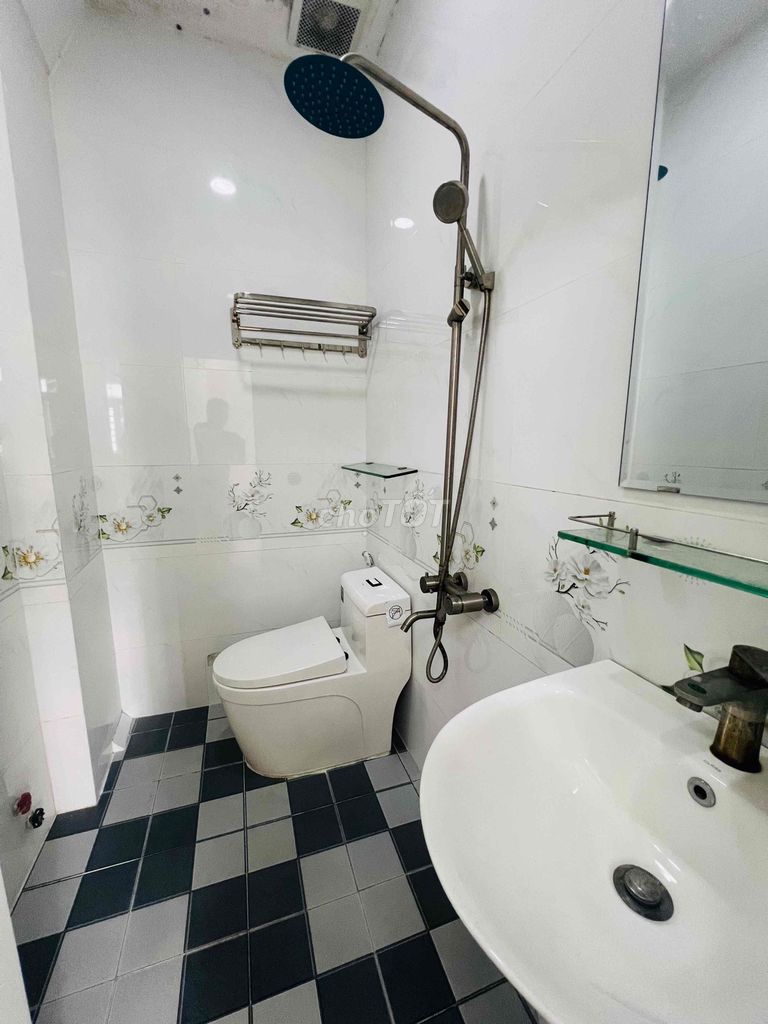 The new full interior service apartment on 59th.