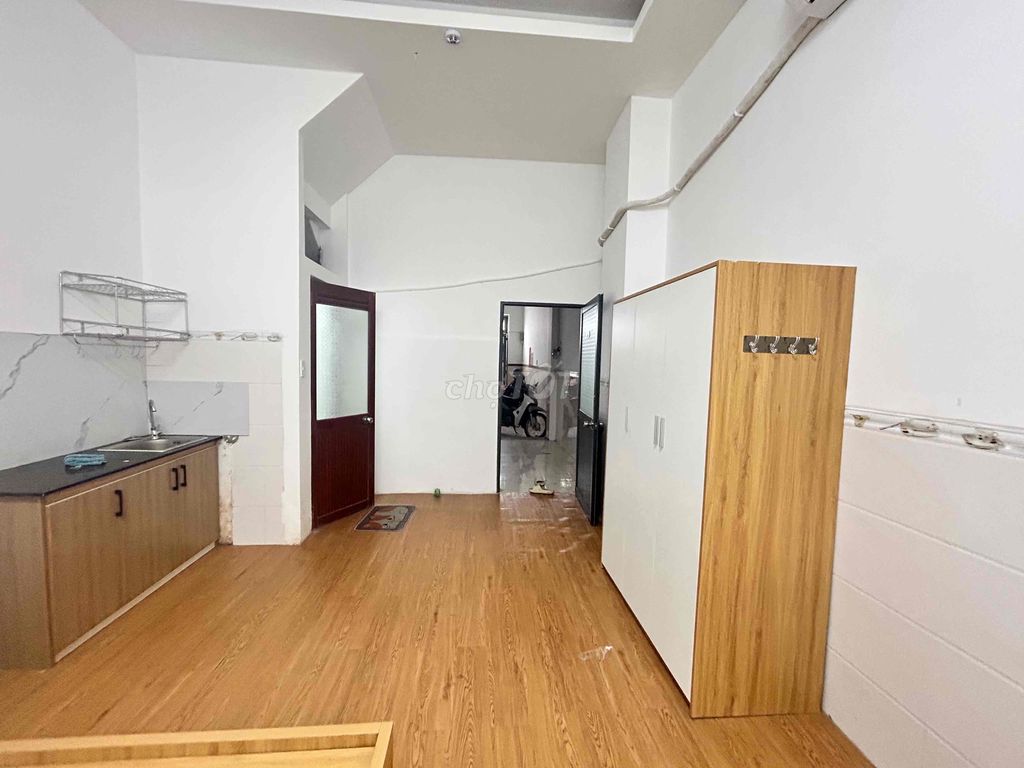 The owner rented the Tây Thạnh service apartment - ground 25 M2 - full interior