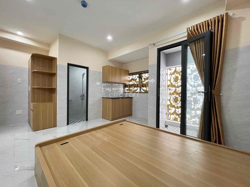 The balcony room is 4 million3