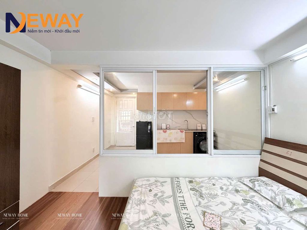 Rent a kitchen bedroom - a window - a full interior - next to University huit