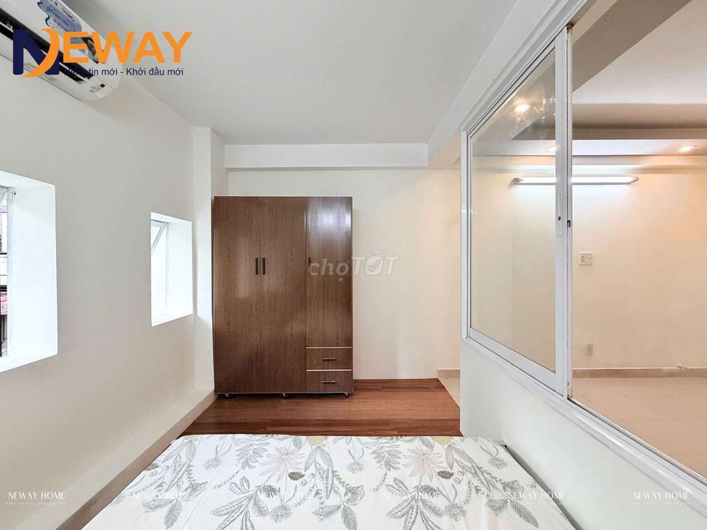Rent a kitchen bedroom - a window - a full interior - next to University huit