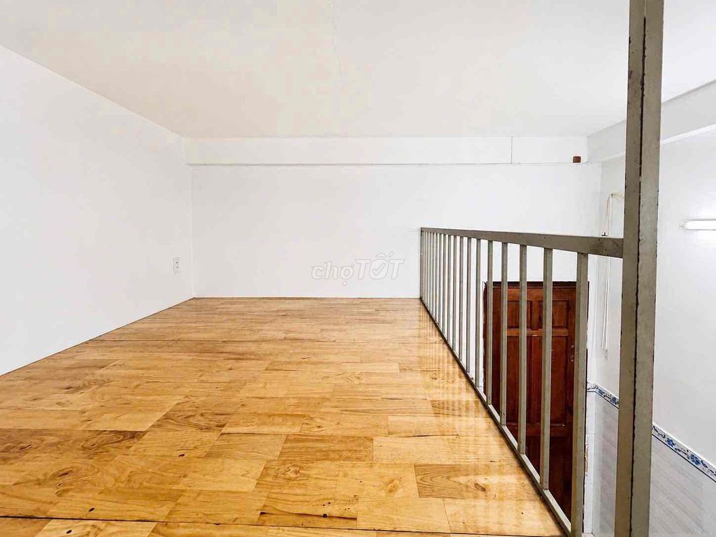 We'll rent a room for free. Two cars.