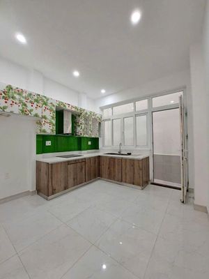 Need to rent a house 611 A MEDI 8 District 10