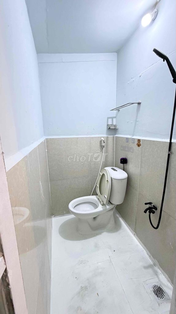 Rent room, near aeon District 8. Value: 2.1400 full interior