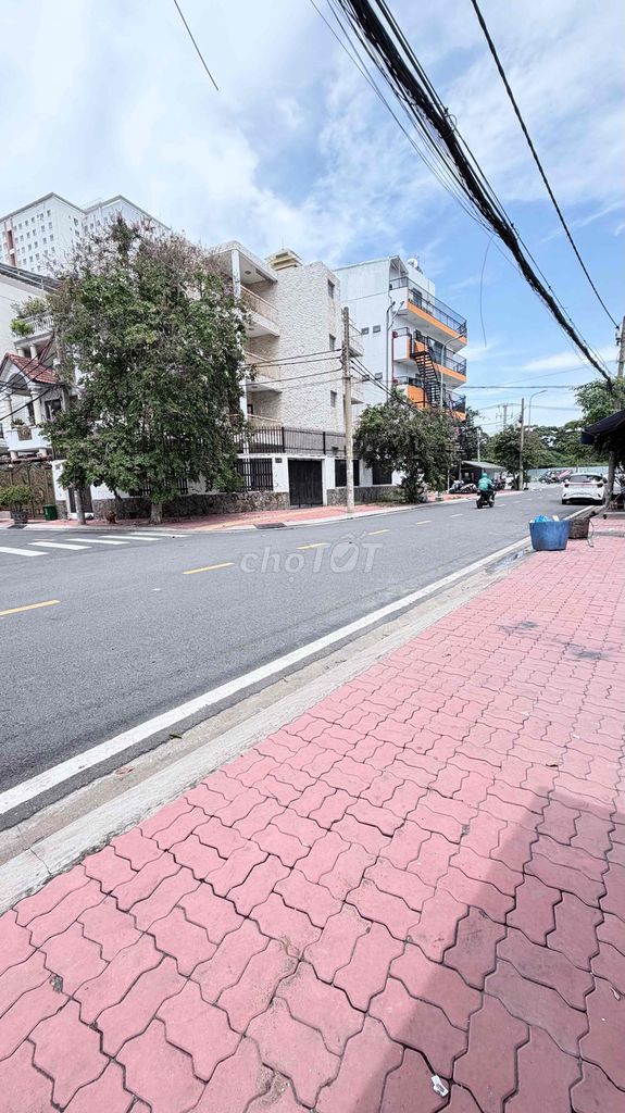 Rent room, near aeon District 8. Value: 2.1400 full interior