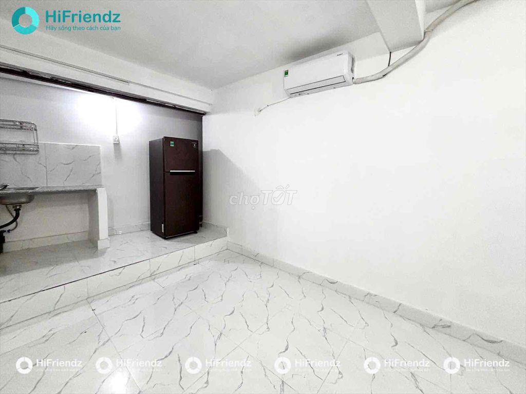 Rent a new room - cheaply available air conditioning, elevators