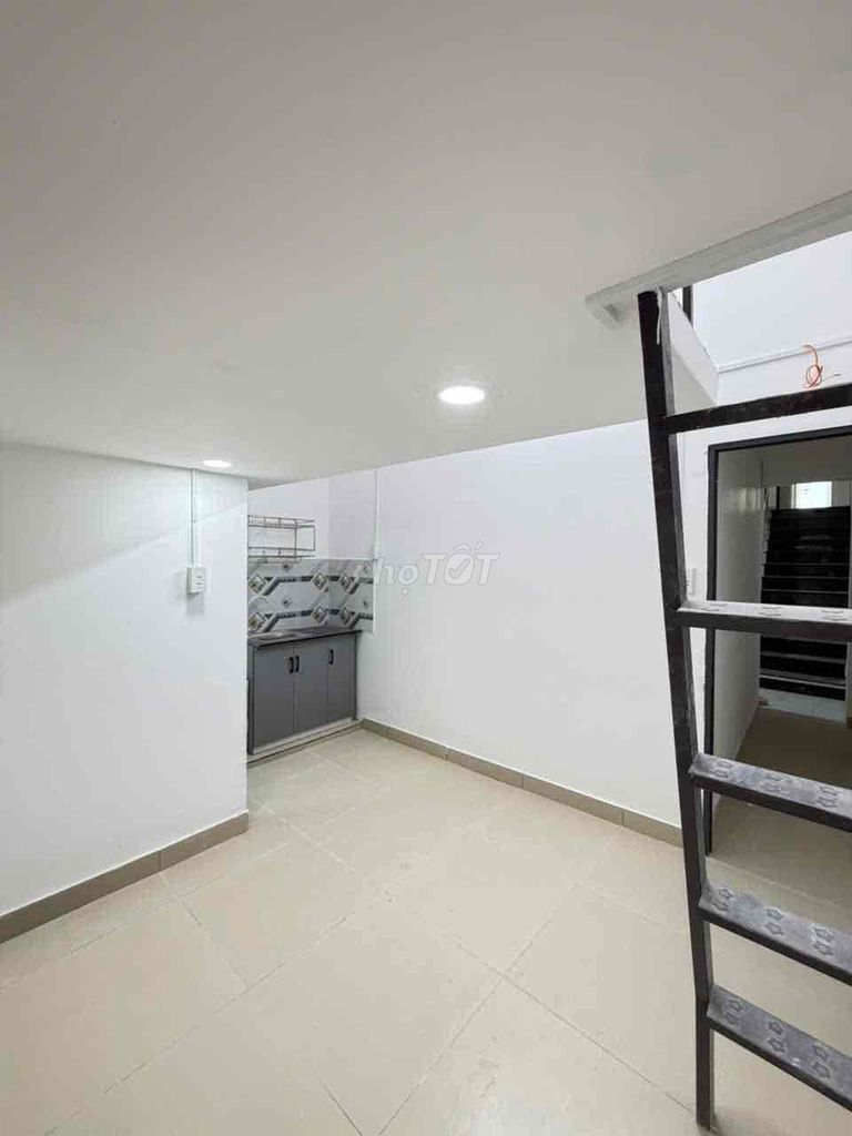 Newly built lodging near hutech 3.5 million.