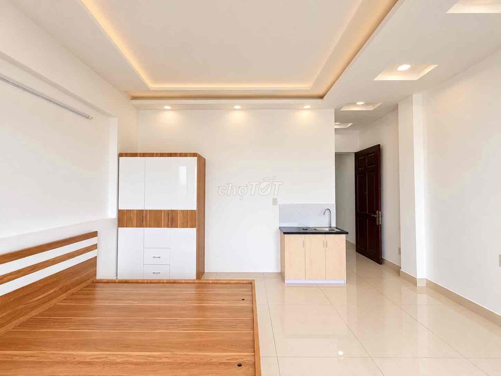 Rent a studio with a new balcony.