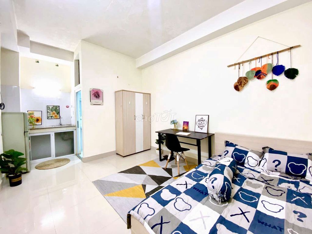 Rent the D.O.A. near the airport at $3.6.4 million.