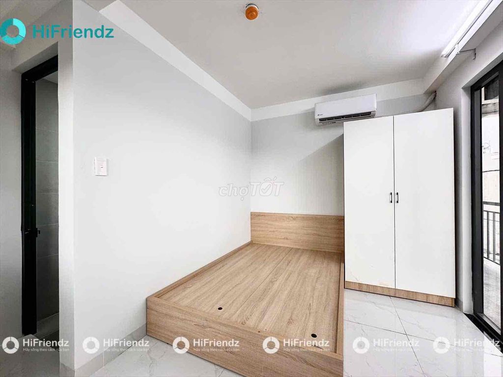 Rent the Bancol Service Room full interior close to the university.