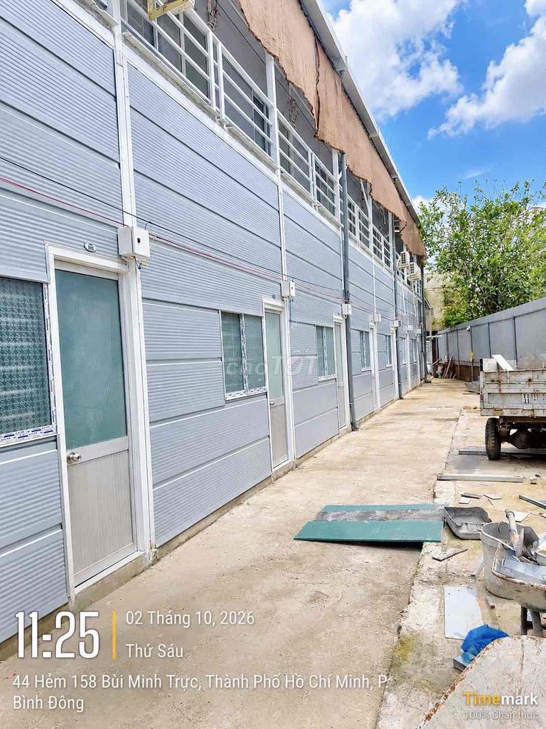 There's still a few new living rooms 20 meters wide.