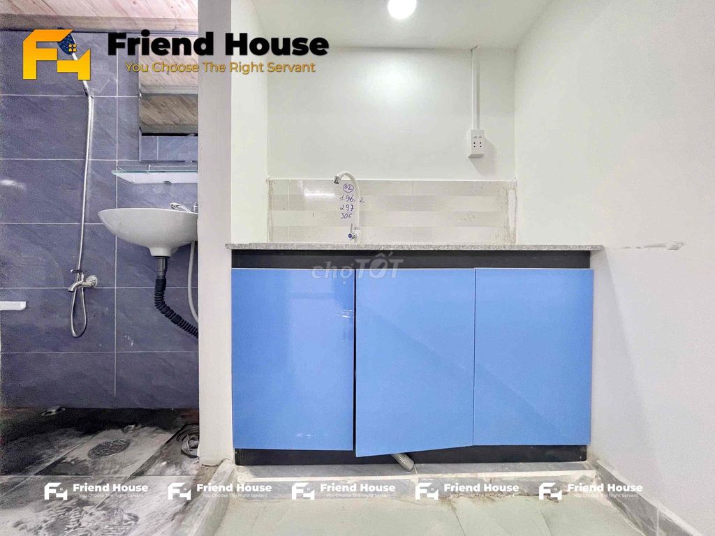 High guard-- big room-- right ontte mart--