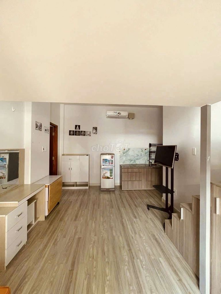 Rent a service apartment - Thảo Điền