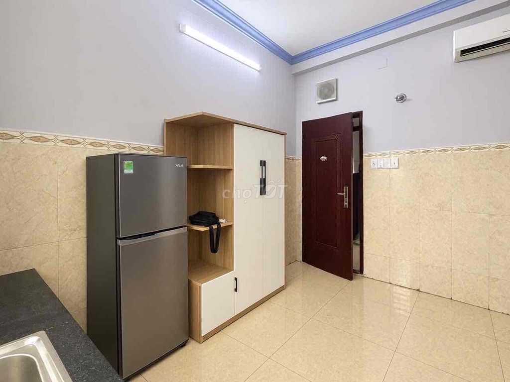 The average room full interior for students